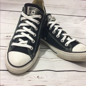 Converse All Star Chuck Taylor's men's 7